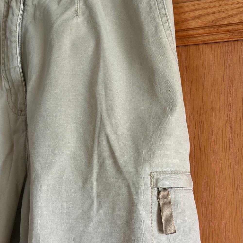 Woolrich women’s Light Tan Cargo Shorts size 12 100% cotton - Picture 4 of 7